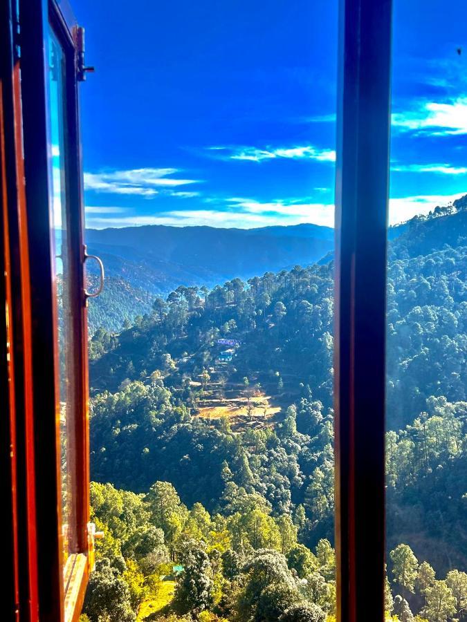 Shimla Hills Apartments 2Bhk Eksteriør bilde