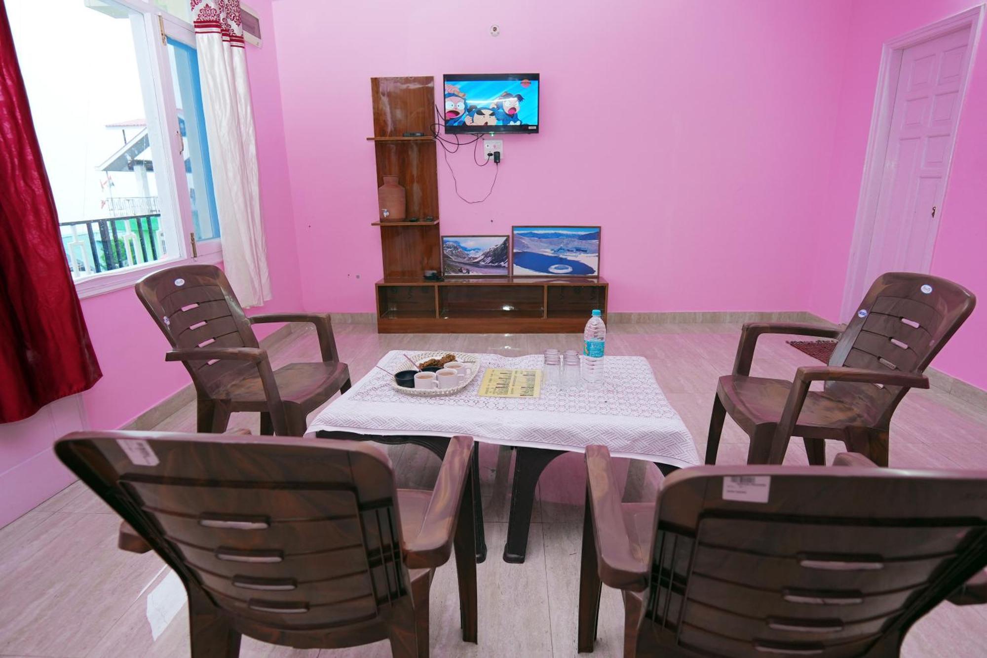Shimla Hills Apartments 2Bhk Eksteriør bilde